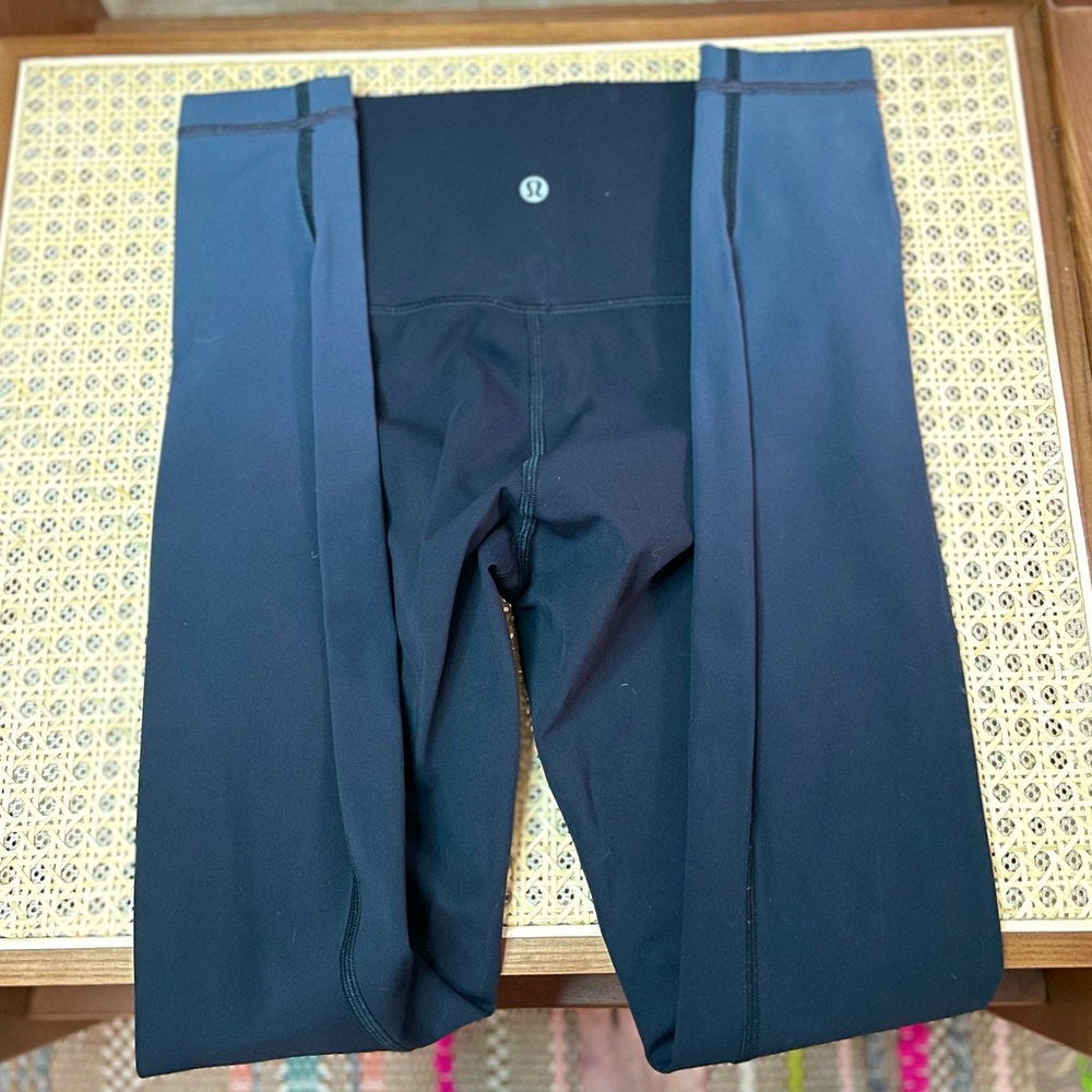 Lululemon Wunder under hi-rise tight size 2